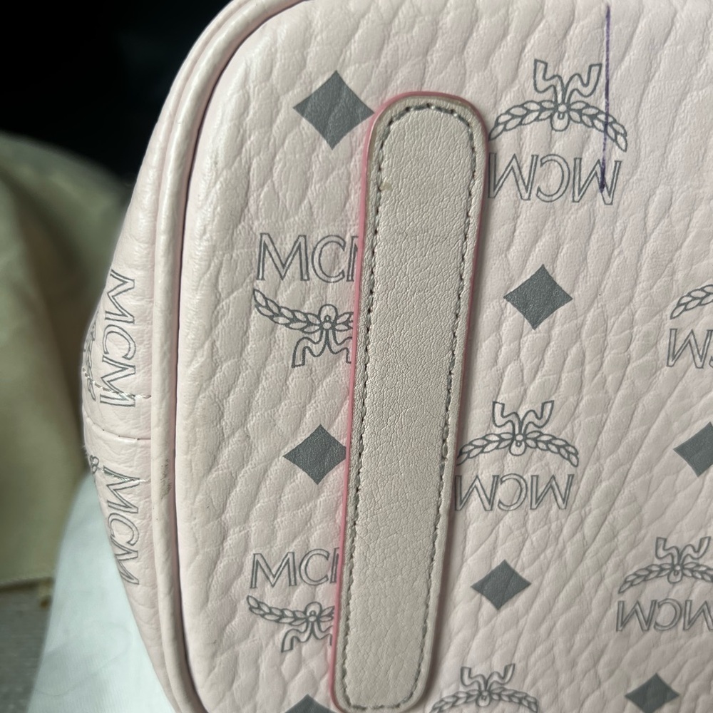 MCM Blush Monogram Reversible The Shopper - Picture 5 of 8